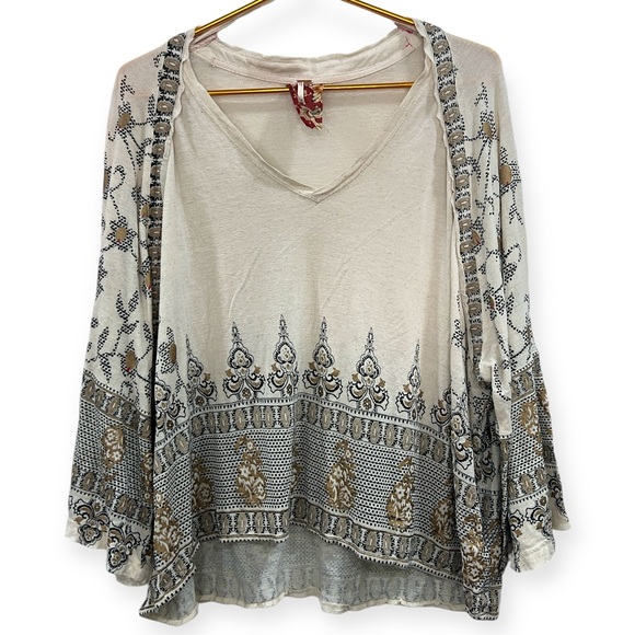 Free People Medallion Print Top Cream Size Medium - Picture 6 of 13